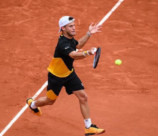 蒂姆巅峰对决，纳达尔与80激战MAD分钟，赛况扑朔迷离胜负难料！